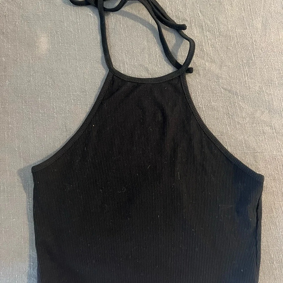 PRINCESS POLLY halter top - Picture 3 of 9